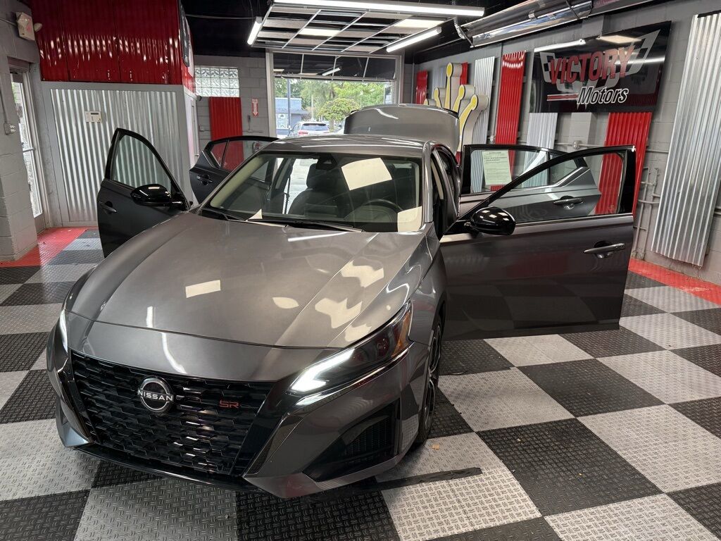 2024 Nissan Altima 2.5 SR Royal Oak MI