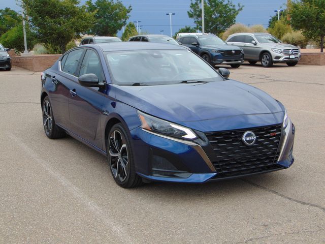 2024 Nissan Altima 2.5 SR Santa Fe NM