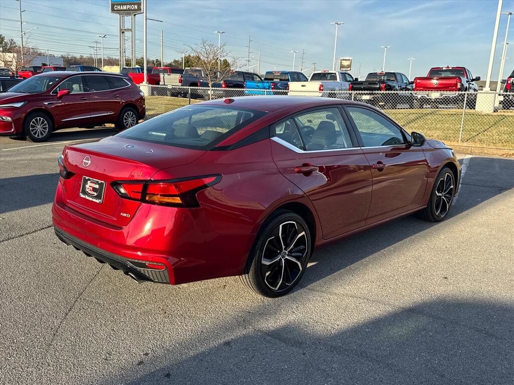2024 Nissan Altima 2.5 SR Johnson City TN