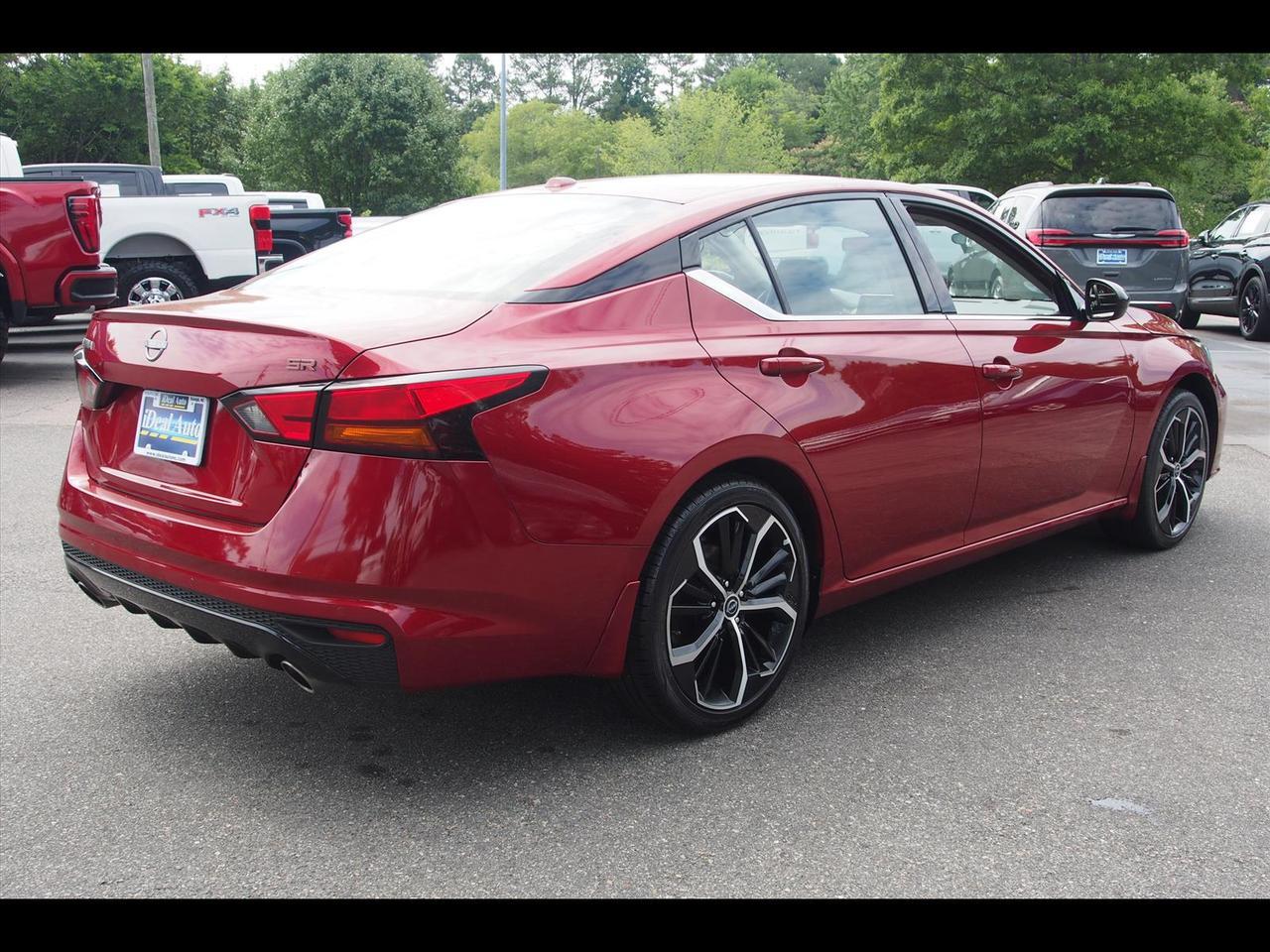 2024 Nissan Altima 2.5 SR
