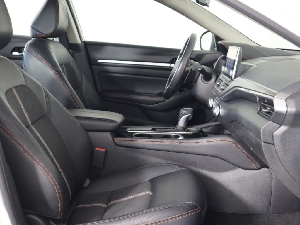 2024 Nissan Altima 2.5 SR Maumee OH