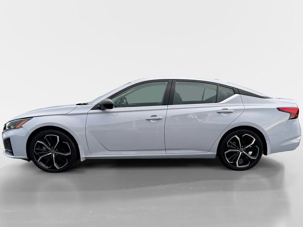 2024 Nissan Altima 2.5 SR Morristown TN