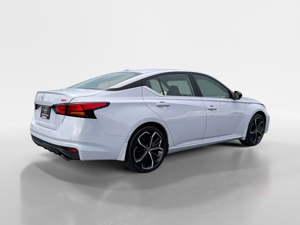 2024 Nissan Altima 2.5 SR Morristown TN