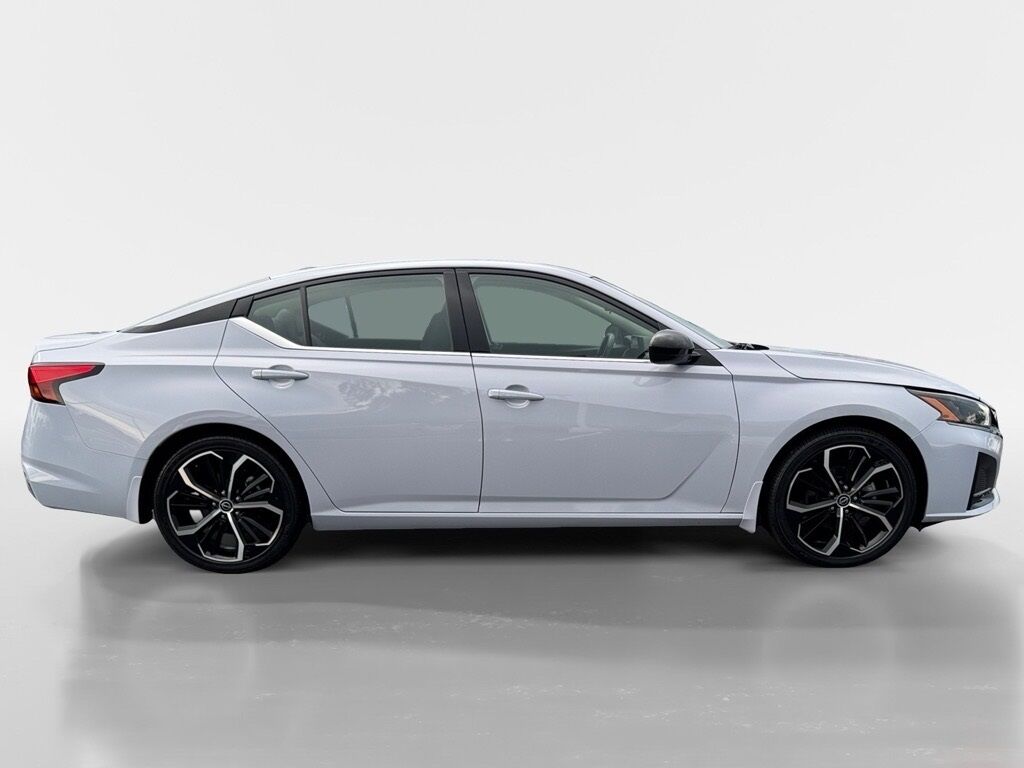 2024 Nissan Altima 2.5 SR Morristown TN