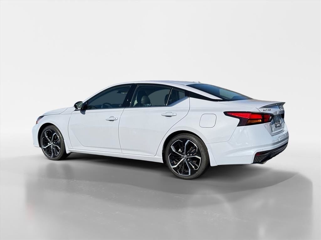 2024 Nissan Altima 2.5 SR Morristown TN