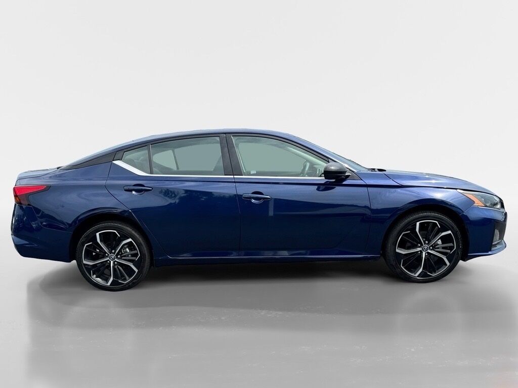 2024 Nissan Altima 2.5 SR Morristown TN