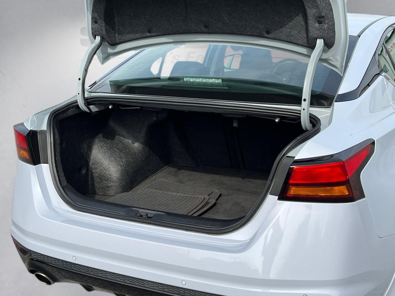 2024 Nissan Altima 2.5 SR Hagerstown MD