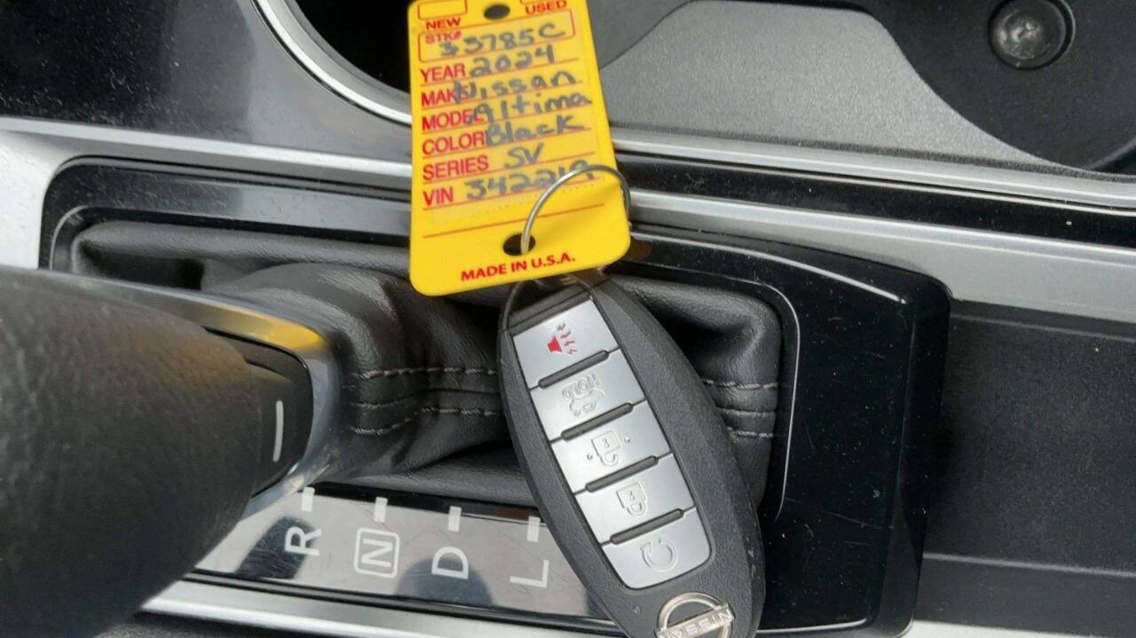 2024 Nissan Altima 2.5 SV 4dr Sedan Chesterfield MI