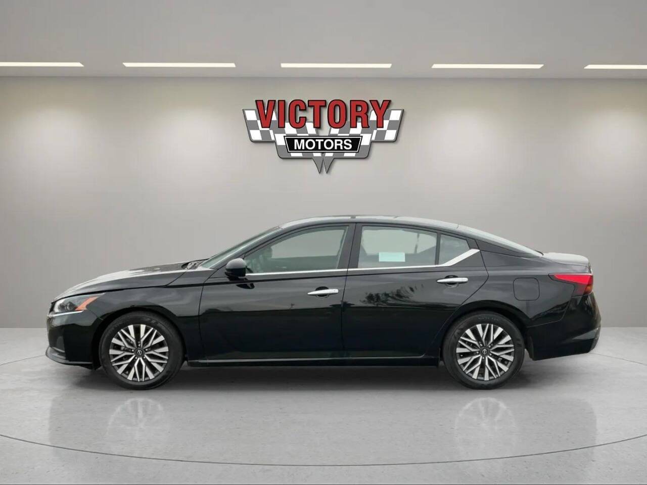 2024 Nissan Altima 2.5 SV 4dr Sedan Chesterfield MI