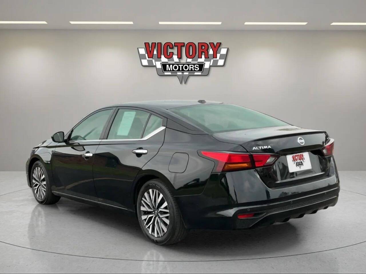 2024 Nissan Altima 2.5 SV 4dr Sedan Chesterfield MI