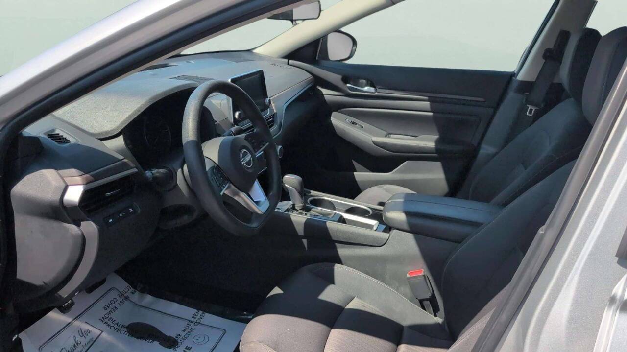 2024 Nissan Altima 2.5 SV 4dr Sedan Lake Orion MI