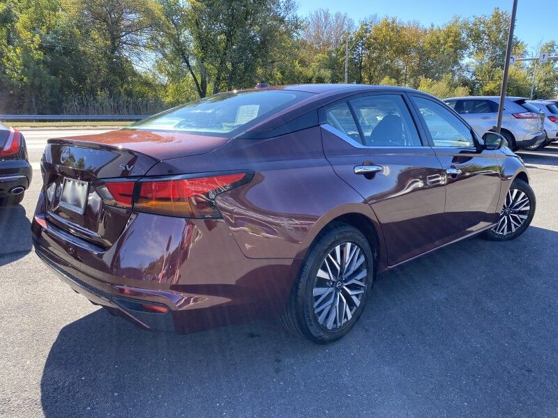 2024 Nissan Altima 2.5 SV Bristol  PA