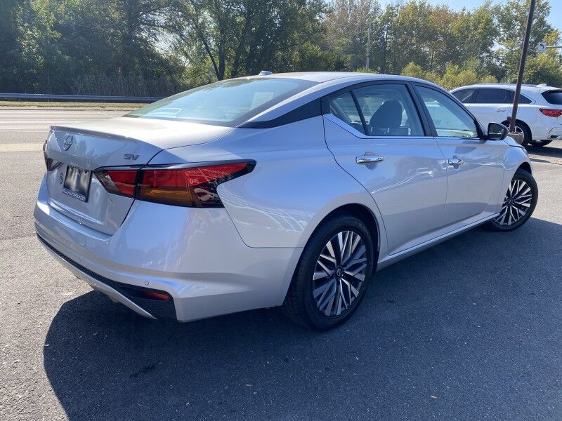 2024 Nissan Altima 2.5 SV Bristol  PA