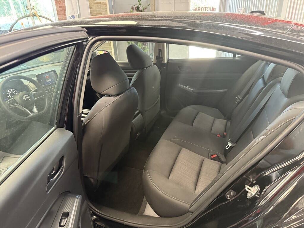 2024 Nissan Altima 2.5 SV Royal Oak MI
