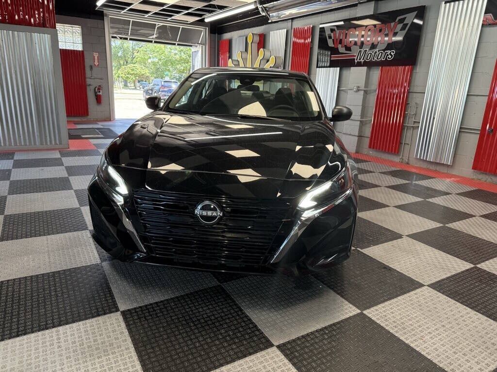 2024 Nissan Altima 2.5 SV Royal Oak MI