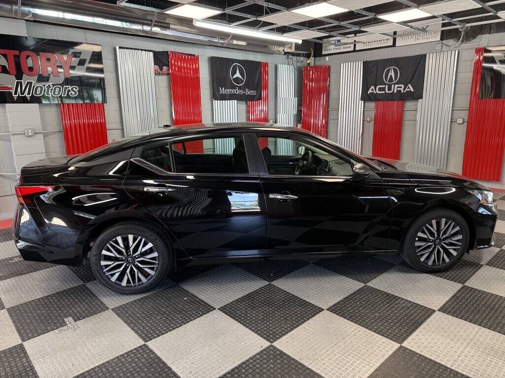 2024 Nissan Altima 2.5 SV Royal Oak MI
