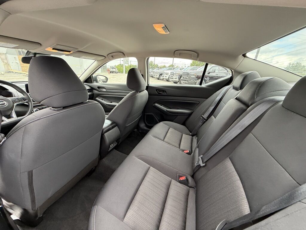 2024 Nissan Altima 2.5 SV Crestwood KY