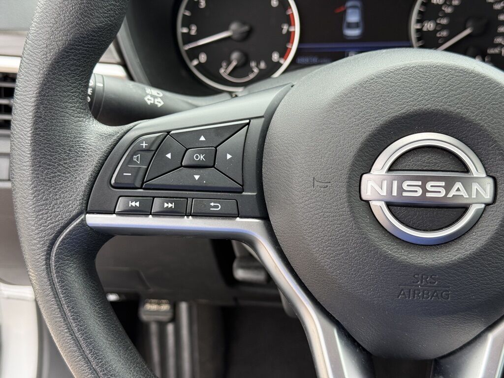 2024 Nissan Altima 2.5 SV Crestwood KY