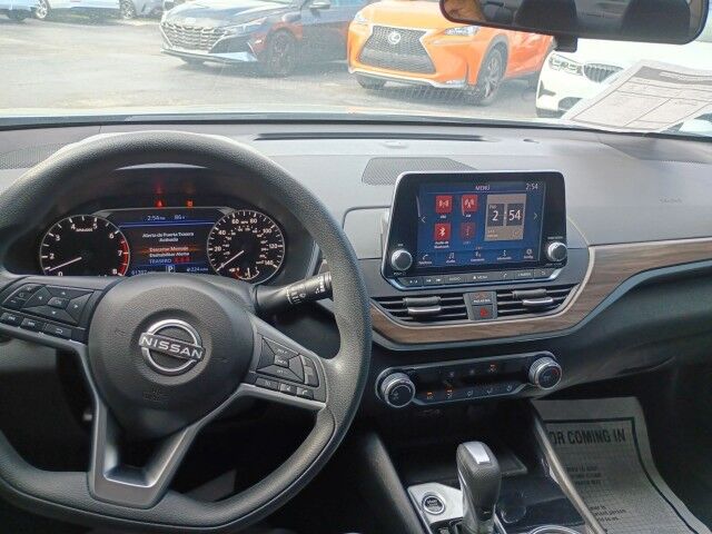 2024 Nissan Altima 2.5 SV Davie FL