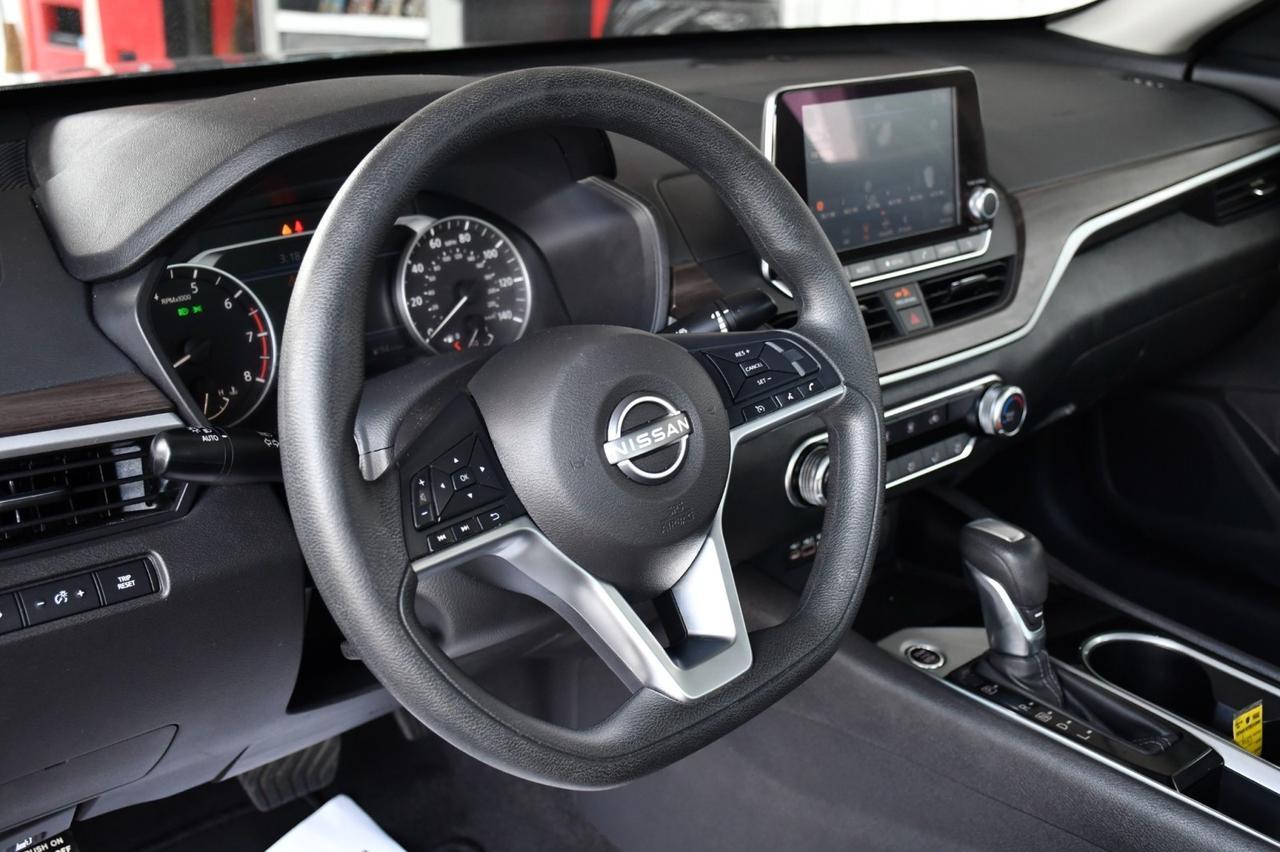 2024 Nissan Altima 2.5 SV Lakeworth FL