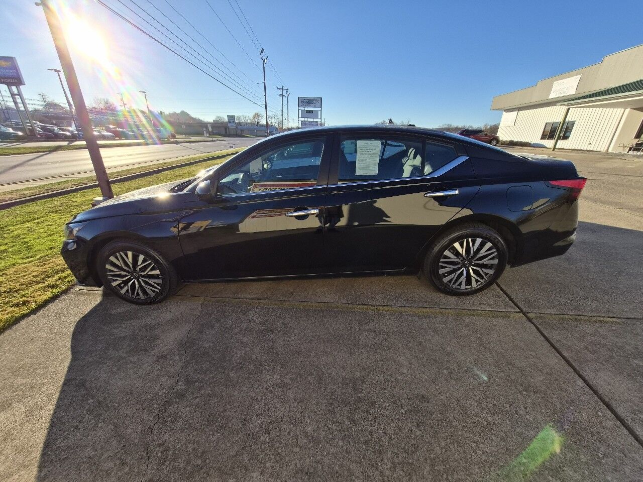 2024 Nissan Altima 2.5 SV