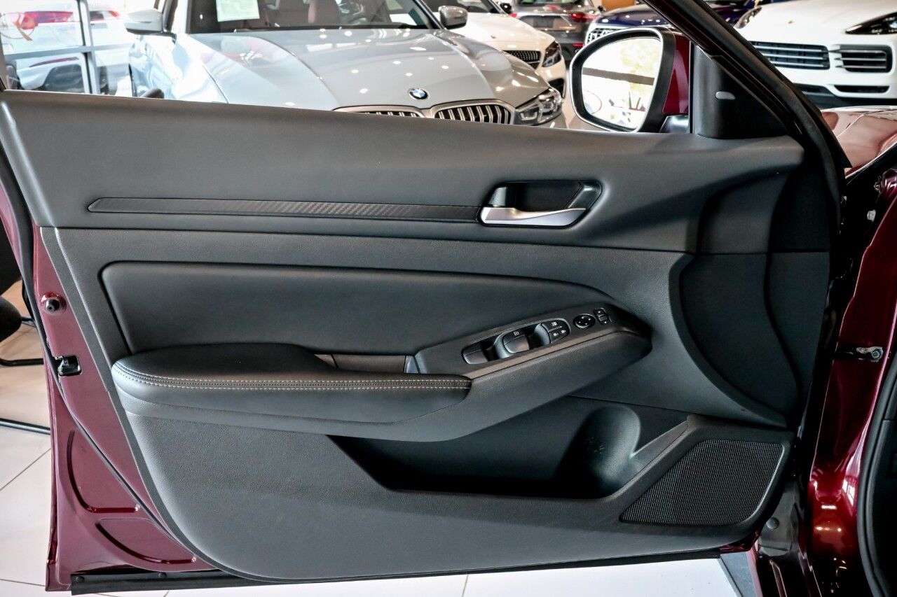 2024 Nissan Altima 2.5 SV Premium Pkg, Sunroof Springfield NJ