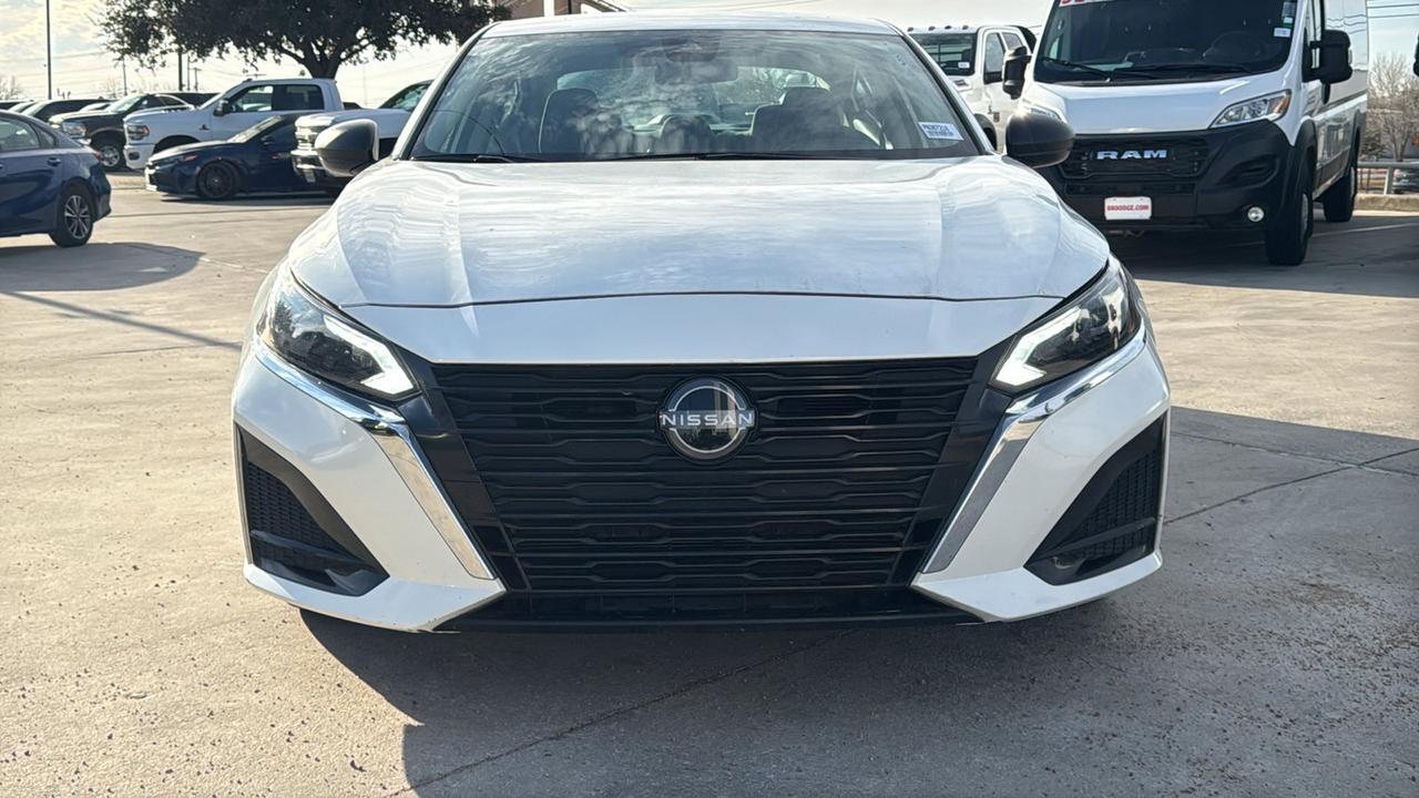 2024 Nissan Altima 2.5 SV