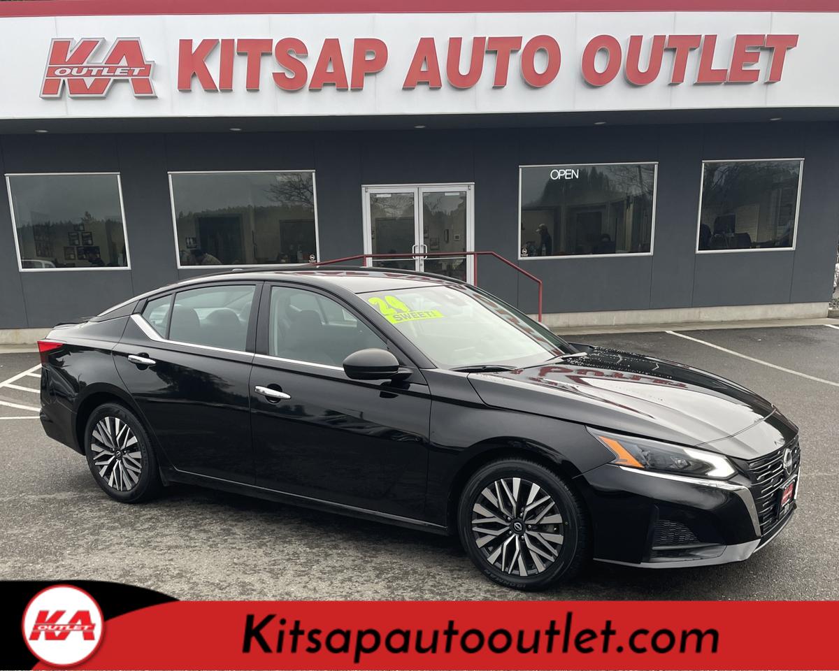 2024 Nissan Altima 2.5 SV Sedan 4D