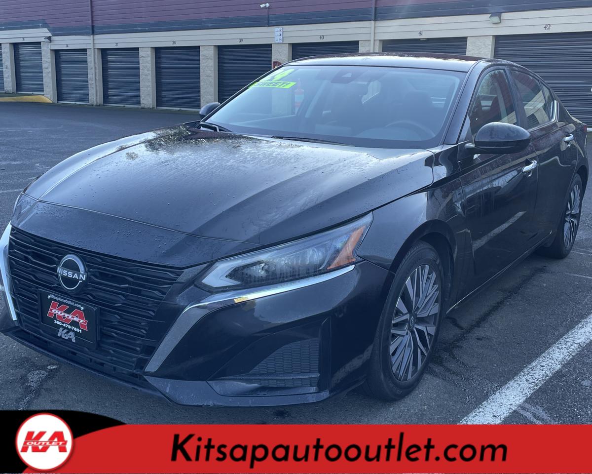 2024 Nissan Altima 2.5 SV Sedan 4D