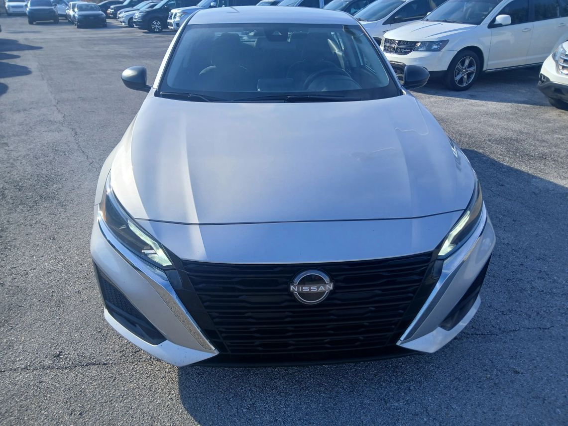 2024 Nissan Altima 2.5 SV Sedan 4D