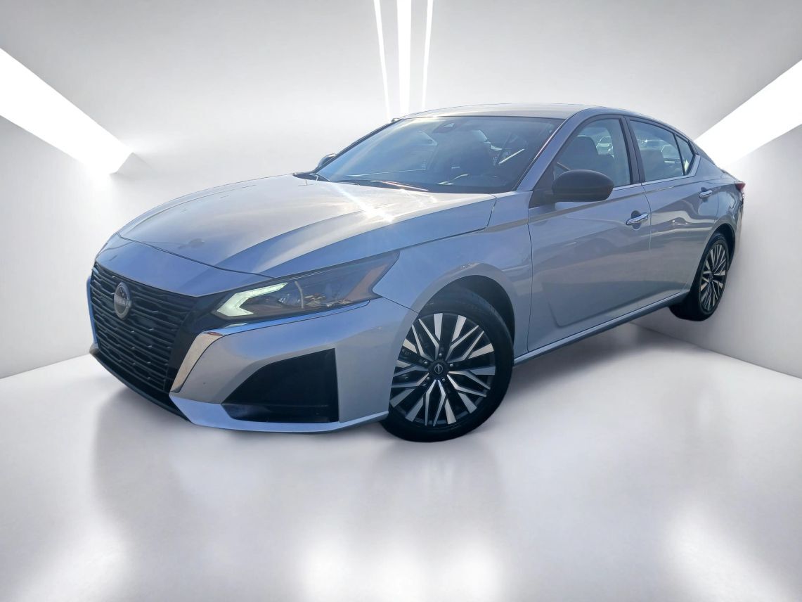 2024 Nissan Altima 2.5 SV Sedan 4D
