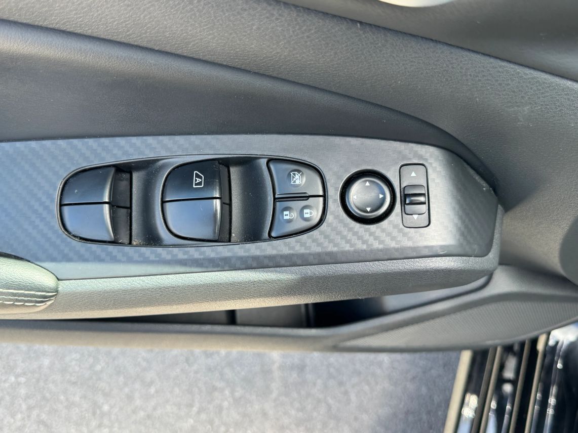 2024 Nissan Altima 2.5 SV Sedan 4D