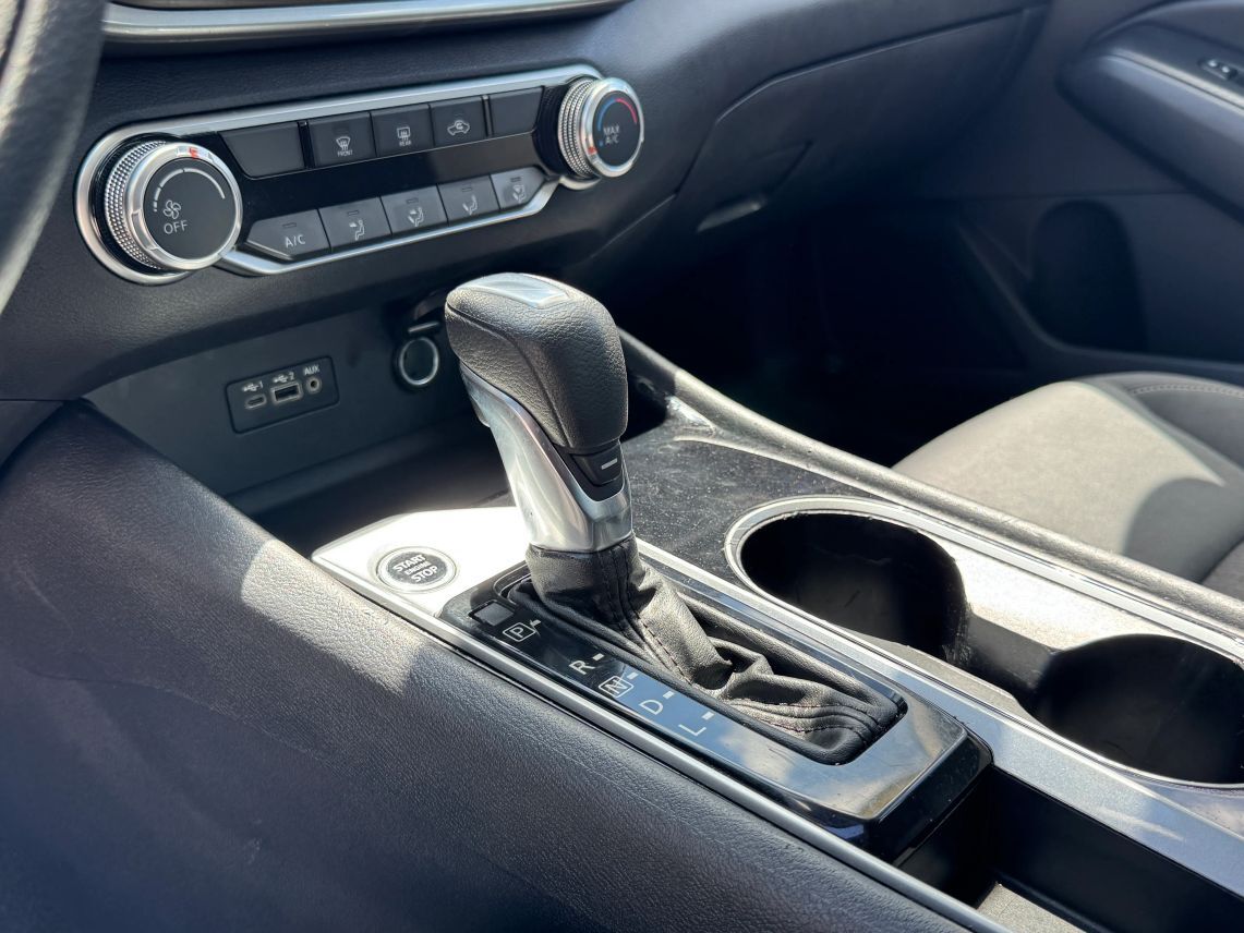 2024 Nissan Altima 2.5 SV Sedan 4D