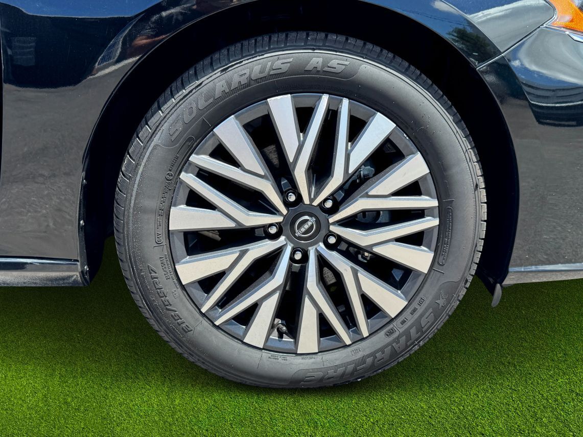 2024 Nissan Altima 2.5 SV Sedan 4D