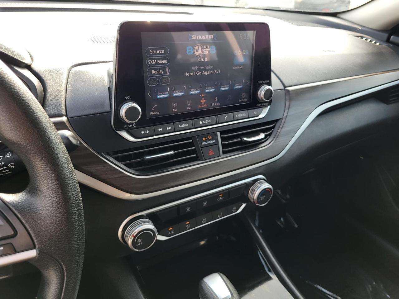 2024 Nissan Altima 2.5 SV Sedan Beeville TX