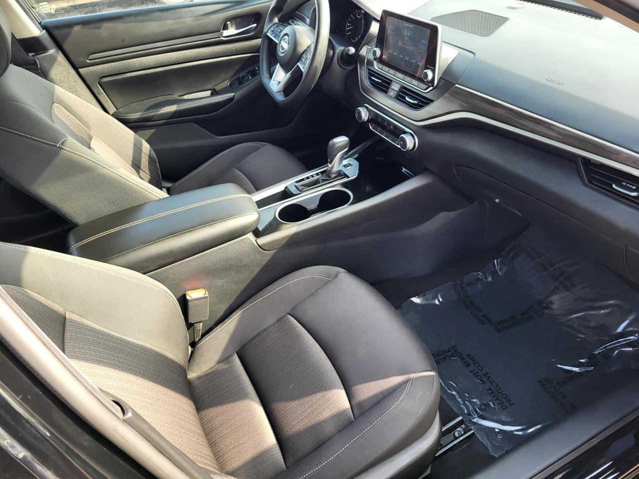 2024 Nissan Altima 2.5 SV Sedan Beeville TX