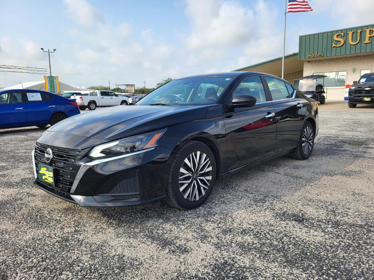 2024 Nissan Altima 2.5 SV Sedan Beeville TX