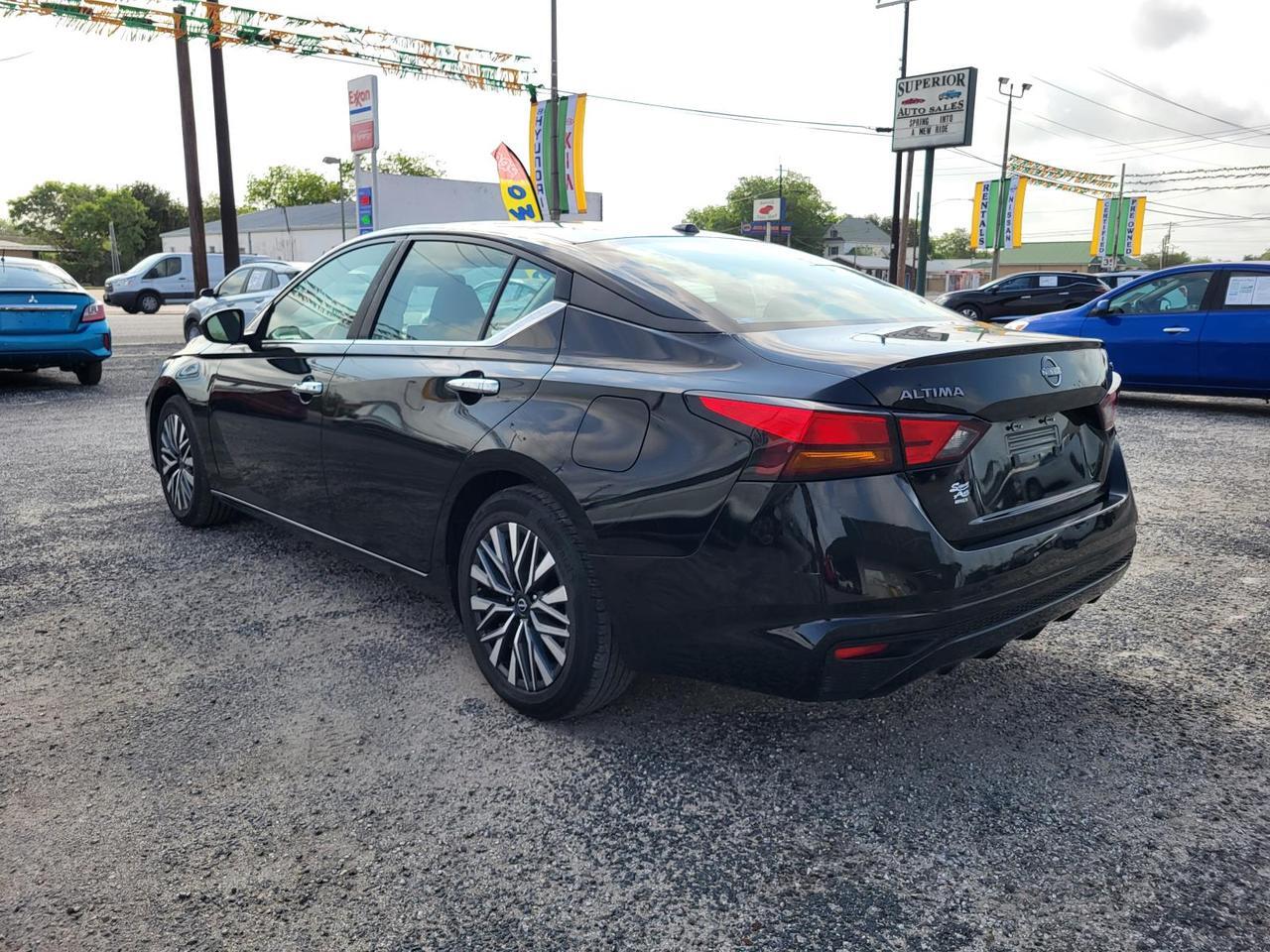 2024 Nissan Altima 2.5 SV Sedan Beeville TX