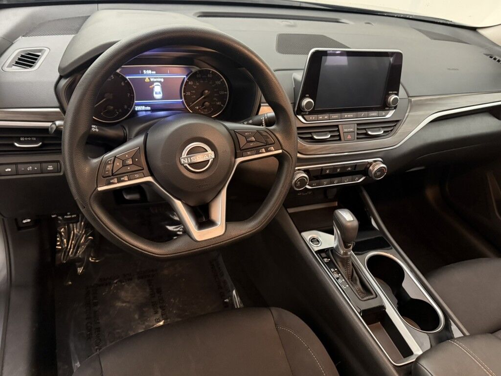 2024 Nissan Altima 2.5 SV Sedan Maumee OH