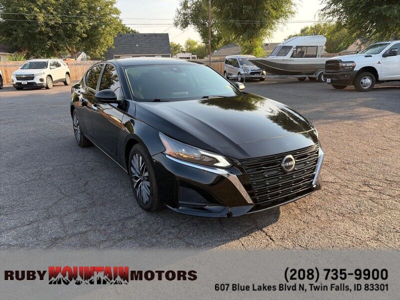 2024 Nissan Altima 2.5 SV