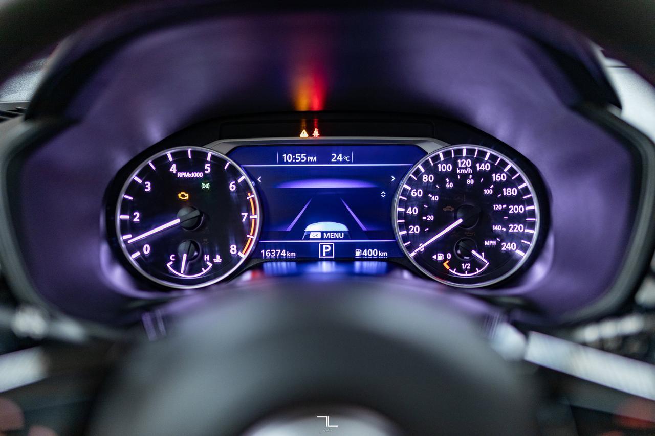 2024 Nissan Altima AWD SR Leather Roof BCam Red Deer AB