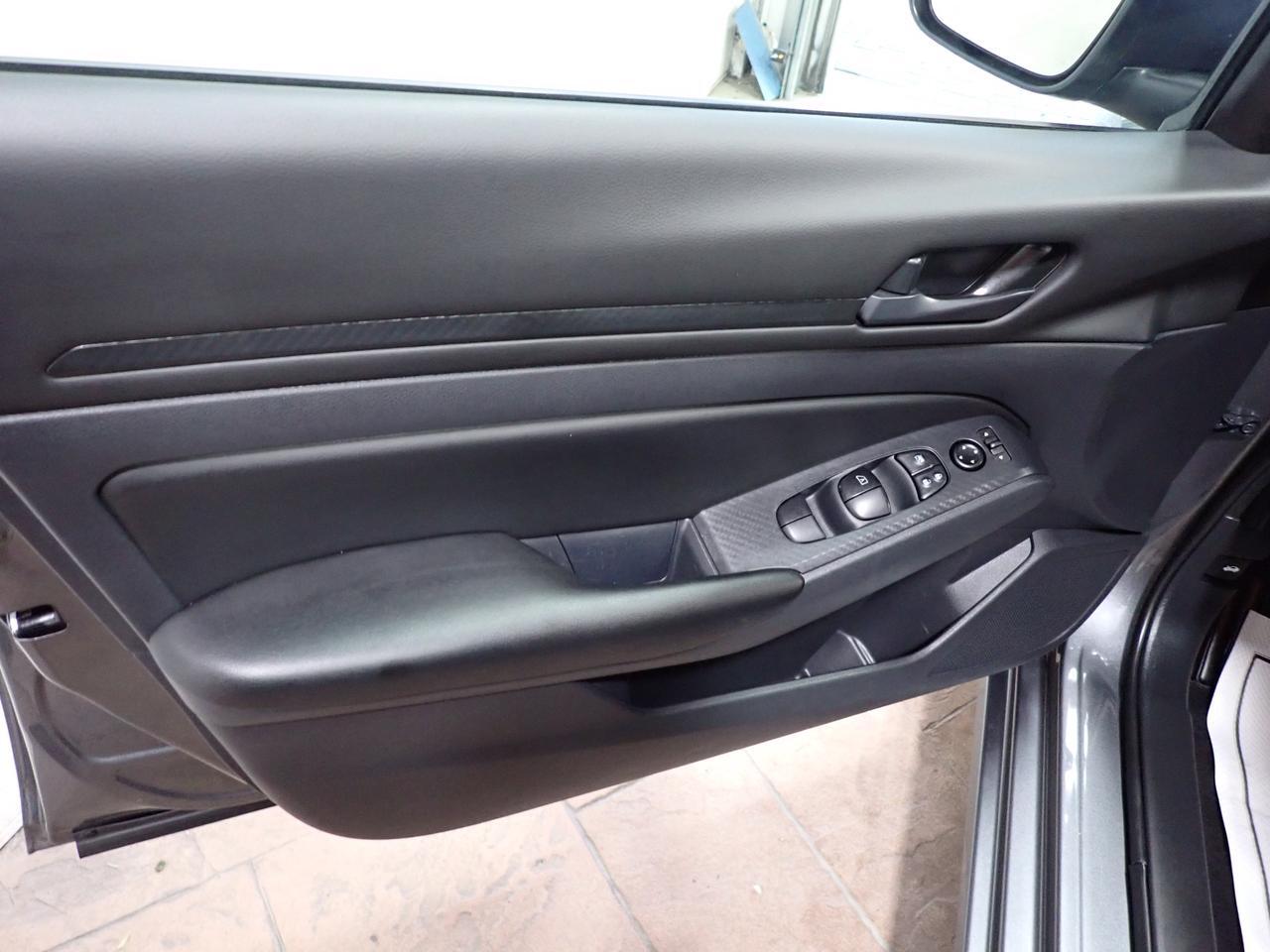 2024 Nissan Altima S AWD 4 DR LEATHER Listowel ON