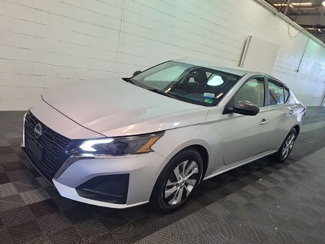 2024 Nissan Altima S FWD