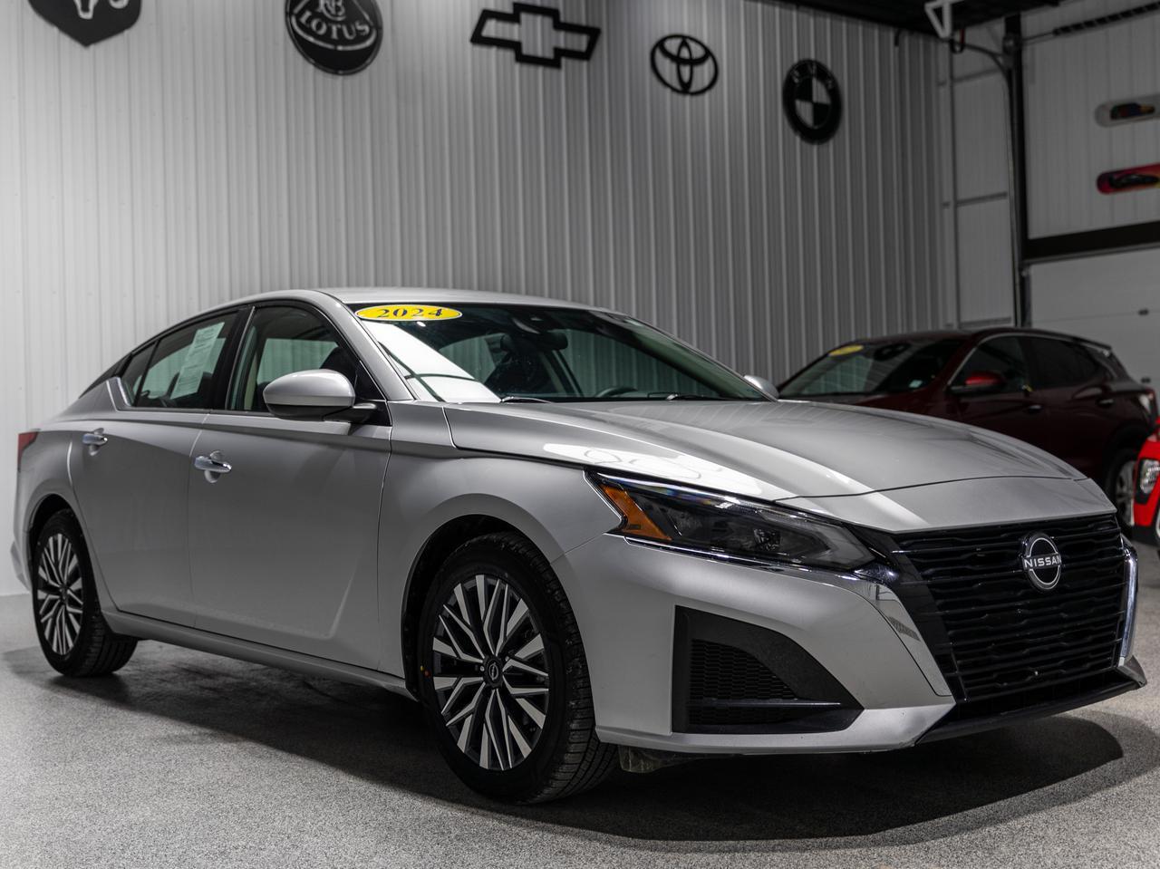 2024 Nissan Altima SV