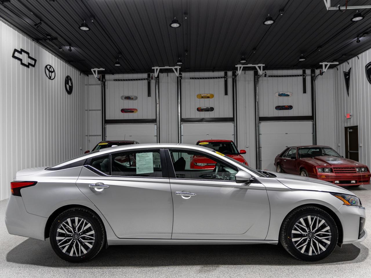 2024 Nissan Altima SV Cranberry PA