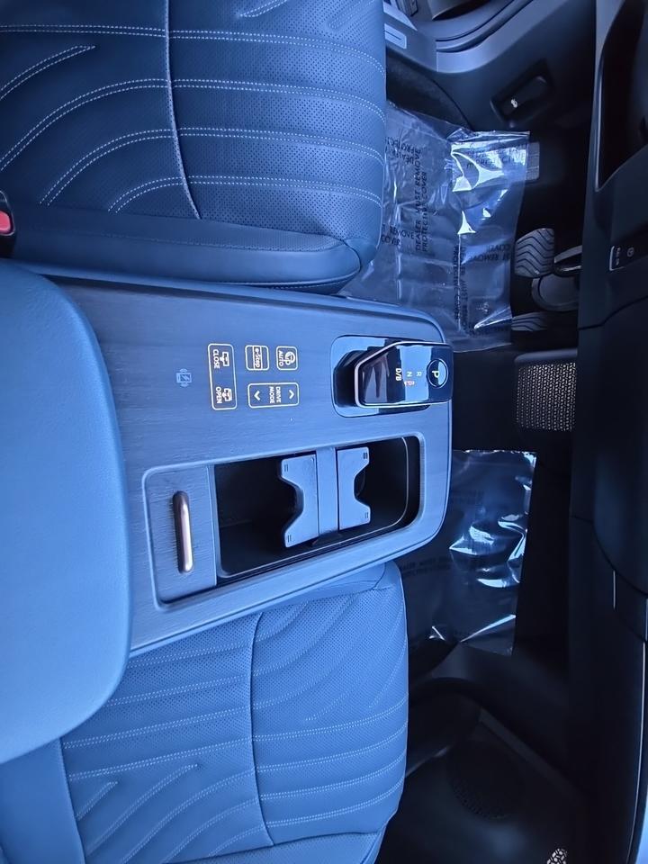 2024 Nissan Ariya PLATINUM+ e-4ORCE Glen Burnie MD