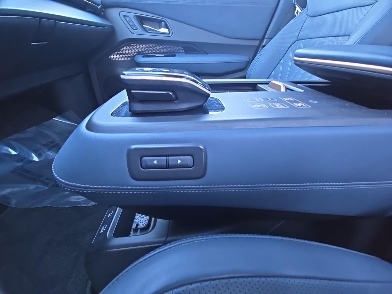 2024 Nissan Ariya PLATINUM+ e-4ORCE Glen Burnie MD