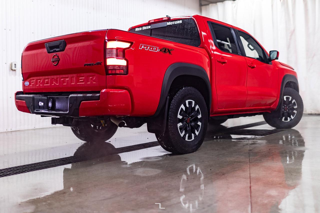 2024 Nissan Frontier 4x4 Crew Cab Pro-4X Leather Roof Nav BCam Red Deer AB
