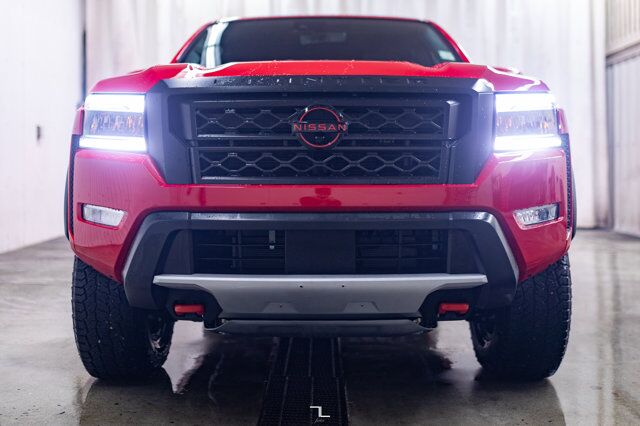 2024 Nissan Frontier 4x4 Crew Cab Pro-4X Leather Roof Nav BCam Red Deer AB