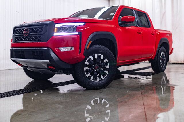 2024 Nissan Frontier 4x4 Crew Cab Pro-4X Leather Roof Nav BCam Red Deer AB